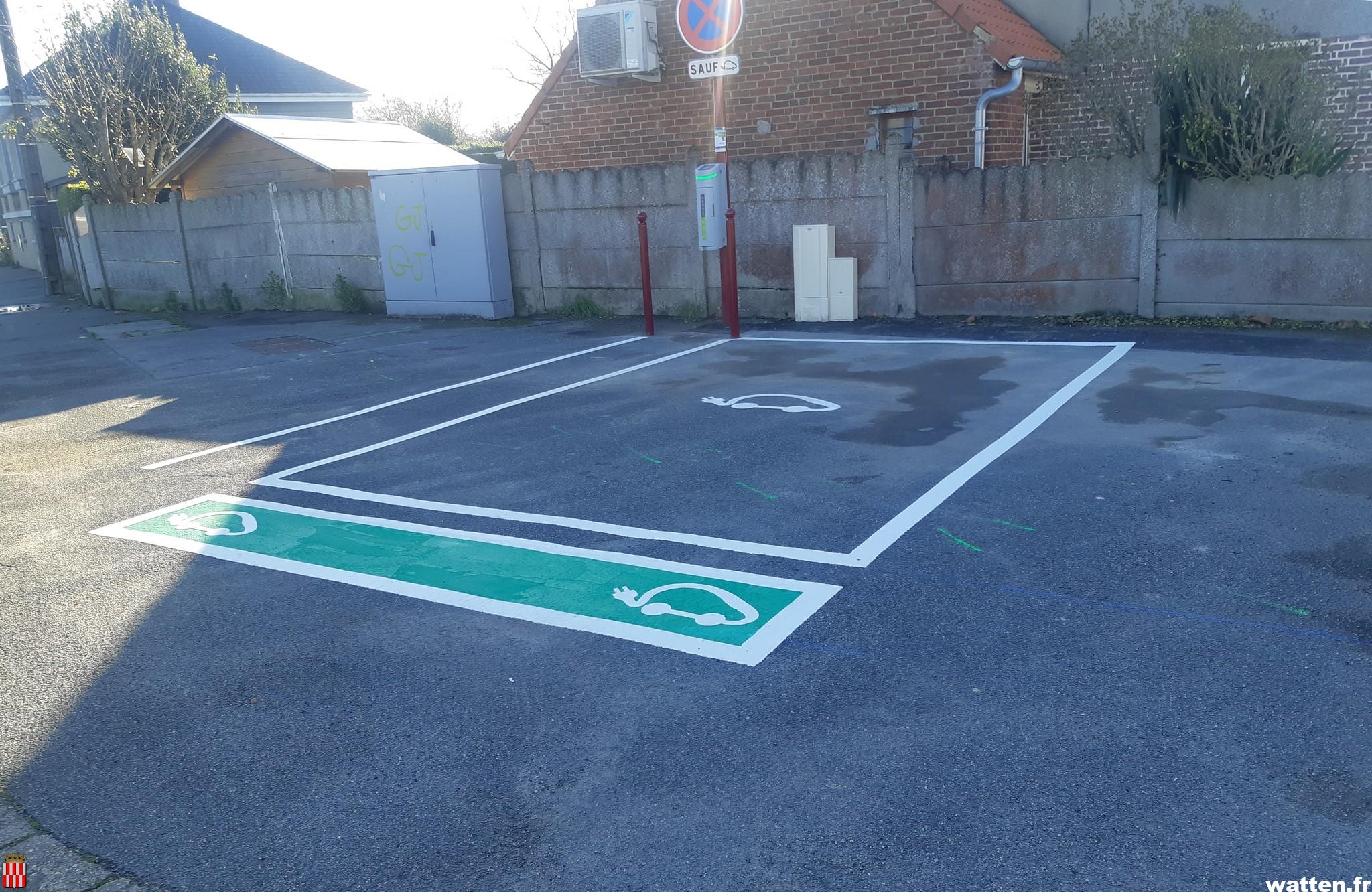 Une nouvelle borne de recharge pour véhicules électriques rue Pascal Leulliette